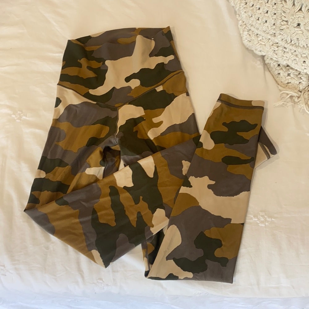 Aerie offline camo leggings